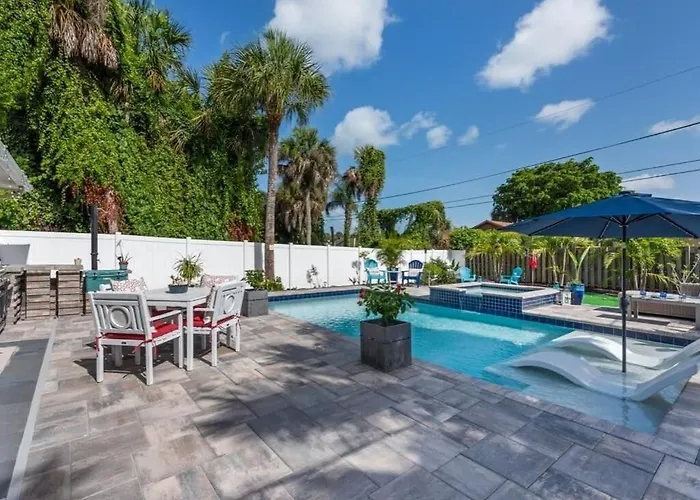 Sanctuary Home Naples-Private Pool And Lanai!
